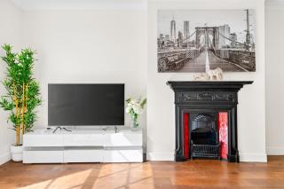 Modern 2-Bed Apartment near Greenwich & O2 Arena - Shooters Hill, London SE3 - 4