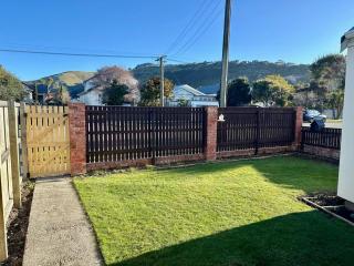 Sumner Beach Escape, 1 min walk - 3