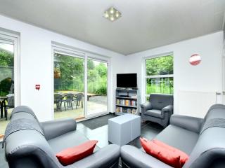 Luxurious Home with Sauna - 4