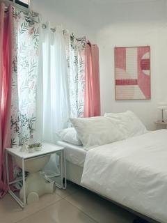 Budget Sweet Escape at San Marino Residences - 7