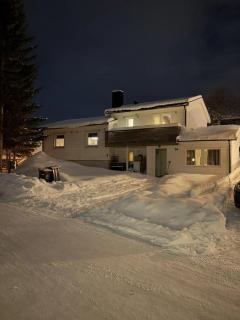 Arctic Escape I Warm & Welcoming I FREE Parking - 9