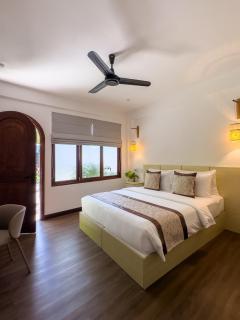 Ithaa Inn Kamadhoo - 5