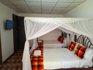Queen`s Way Resort - Kisumu - 3