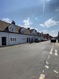 Stratford Cottage - 8
