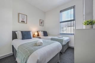 Randolph House - Air Host & Stay - Sleeps 6 - Liverpool - 0