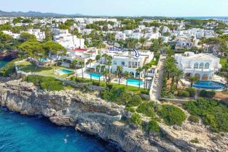 Villa Mar Oberta by Villa Plus - 6