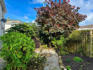 Chestnut House - 2