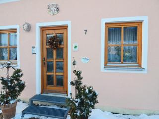Lively Apartment with Sauna in Schonsee - 7