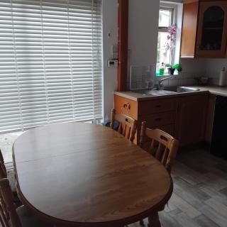 Spacious Apartment and Garden - Dundonald - 4