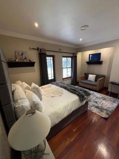 Stay Nest Guesthouse - Chartwell - 2