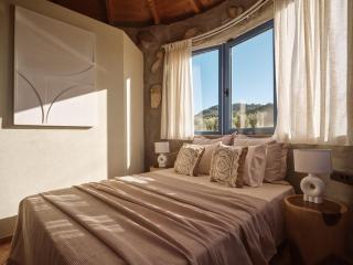 Ilision Aqua Tower Villa - with Private Heart Pool - Argassi - 2