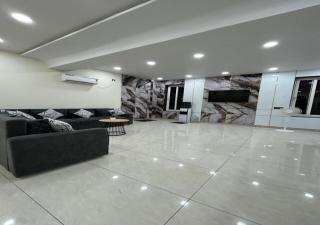 Aditi Hotel and Banquets - Karīmnagar - 3