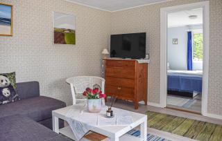 1 Bedroom Cozy Home In Blentarp - 8
