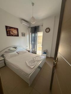 luxuri apartment jimmy 4 - 0