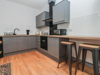 Apartment 9 - 7