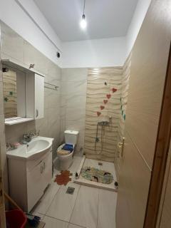 luxuri apartment jimmy 4 - 6