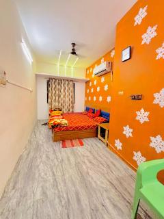 Shivalay paying guest house - 0