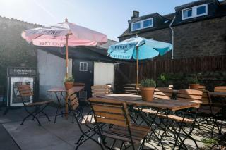 Fishermans Tavern - 5