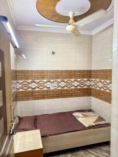 FlexiBay-Affordable Boys Hostel in North Delhi with meals - Delhi - 9