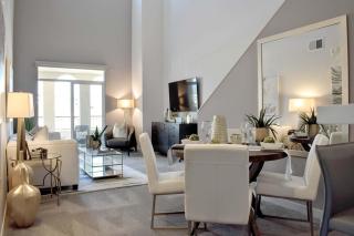 Stylish 2BR Retreat with Pool at 360 Luxury - 4