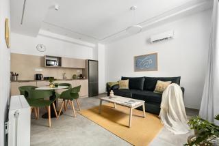 Soultani 12 Aparthotel by Harmony HomesAway - Atene - 1