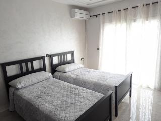 5 Guests - 10min Beach - Free Parking - PetsOK - 4