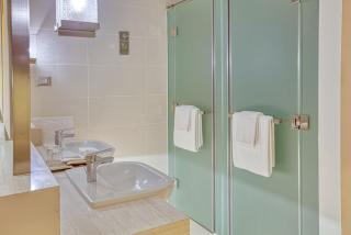 Amira Luxury at Novotel Suites Manila near Makati and BGC - Manilla - 3