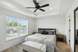 Modern Townhome Retreat in Prime Location townhouse - Coralville - 7