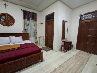 Kopa HillTop - Family Guest Home - Ruteng - 1