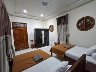Kopa HillTop - Family Guest Home - Ruteng - 3