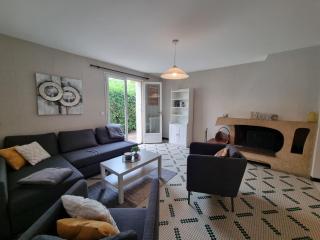 Spacious house close to the beaches - 7