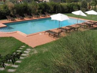 Farmhouse Agriturismo Borgo in Santa Lucia - 0