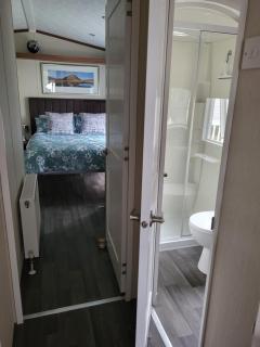 Seton Sands Holiday Village 2 Bedroom En-Suite Caravan with Bath - 1