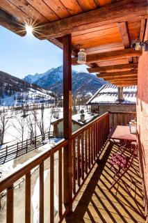 Mountain House With Alpine Views In Traverses - 0