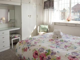 Amazing Cottage In Filey With 3 Bedrooms And Wifi - 6