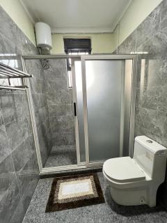 Royal Retreat Homes - Luxury - 5