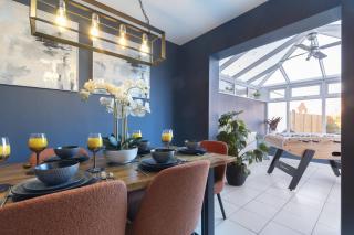 4 Bedroom Home with Hot Tub near Gloucester City - 3
