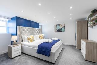 Large Period 2-Bed Apartment Close to Town - 8