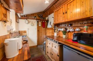 Storeys Cottage - Redmire - 4