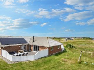 12 person holiday home in Harboøre-By Traum - Harboør - 0