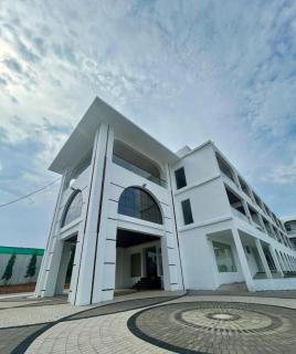 Three Oceans Resort - 9