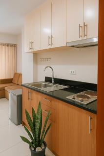 Studio type near NAIA Terminal 3 - 5
