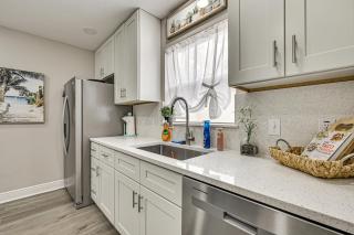 Renovated Villa Btwn Lake Sumter and Spanish Springs - 4