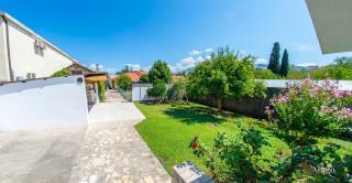 Holiday Home Leo - 5