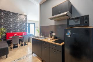 Angoulême, cosy T2 centre ville , TV , WIFI , 4 pers , moderne , parking - 9