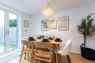 Castleton Villas - 2