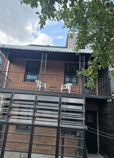 Astoria, steps away from Manhattan - 1