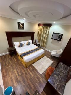 الشاطئ الذهبي - 0