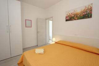 Villa with garden near the sea - 2
