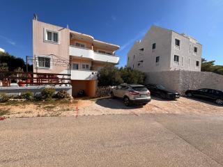 Apartments Tomo - 4